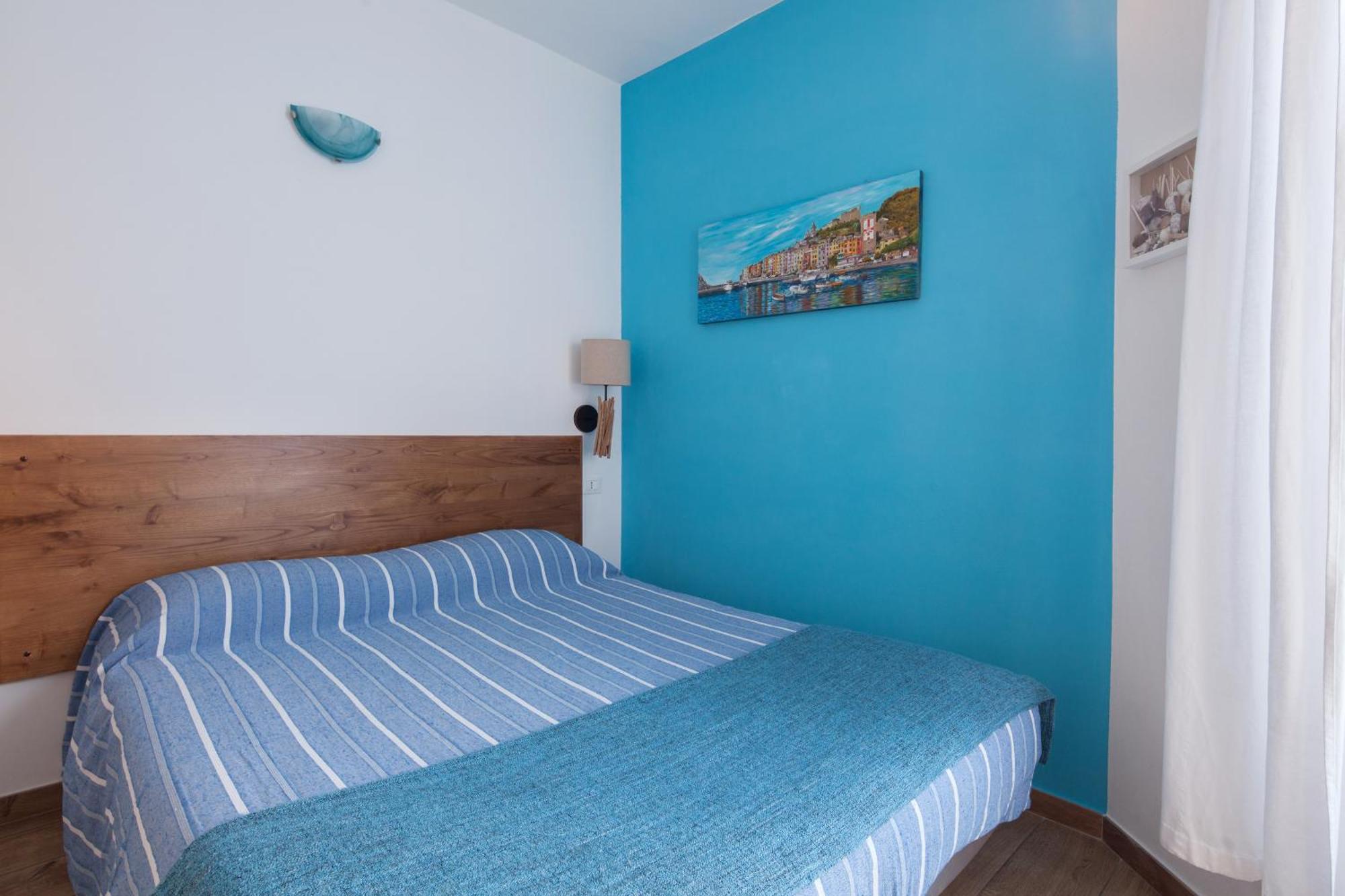 Cinque Terre Charme Rooms ลาสเปเซีย ภายนอก รูปภาพ
